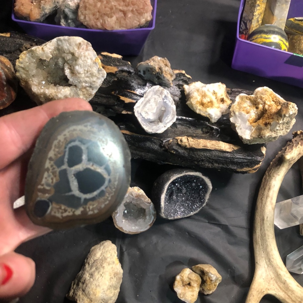 Geode Giant Bundle - Picture 15 of 16